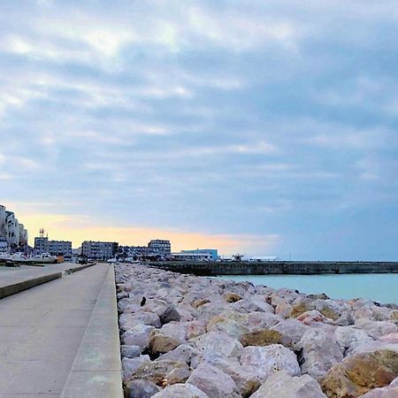2 Bedroom Awesome Apartment In Mers-Les-Bains Bagian luar foto