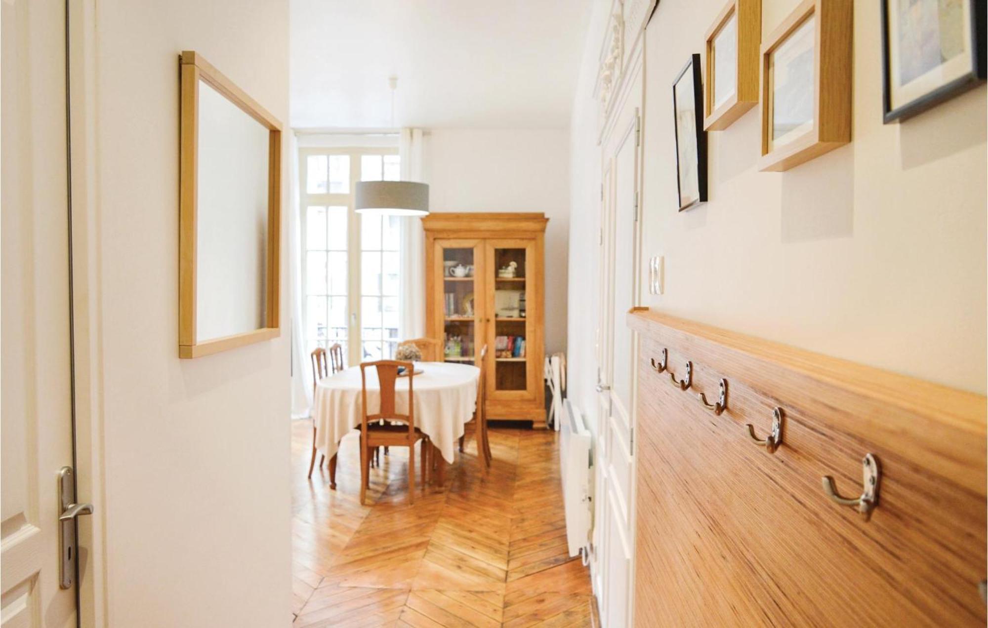 2 Bedroom Awesome Apartment In Mers-Les-Bains Bagian luar foto